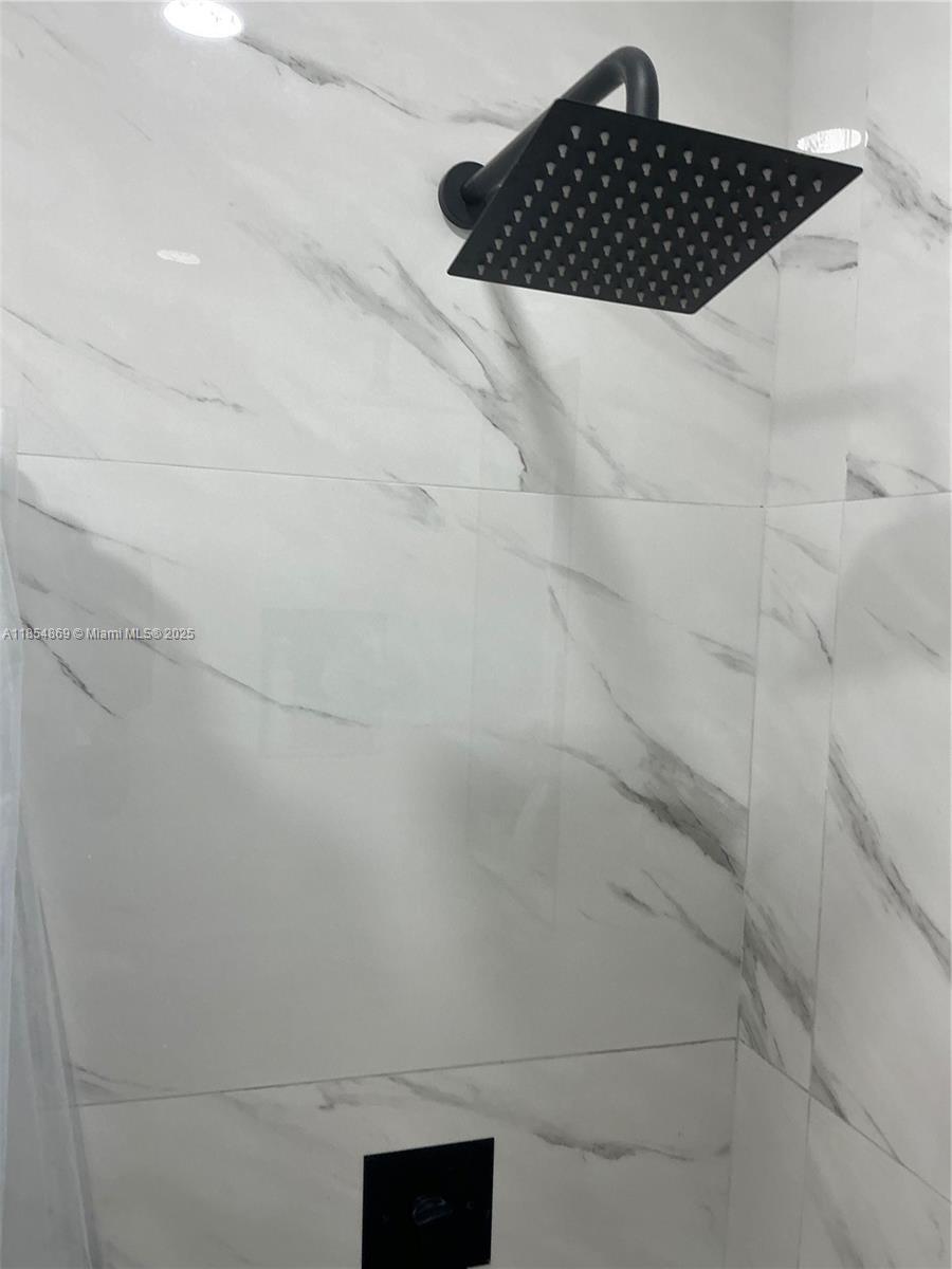 HOLLEMAN MANOR ADDN - Residential