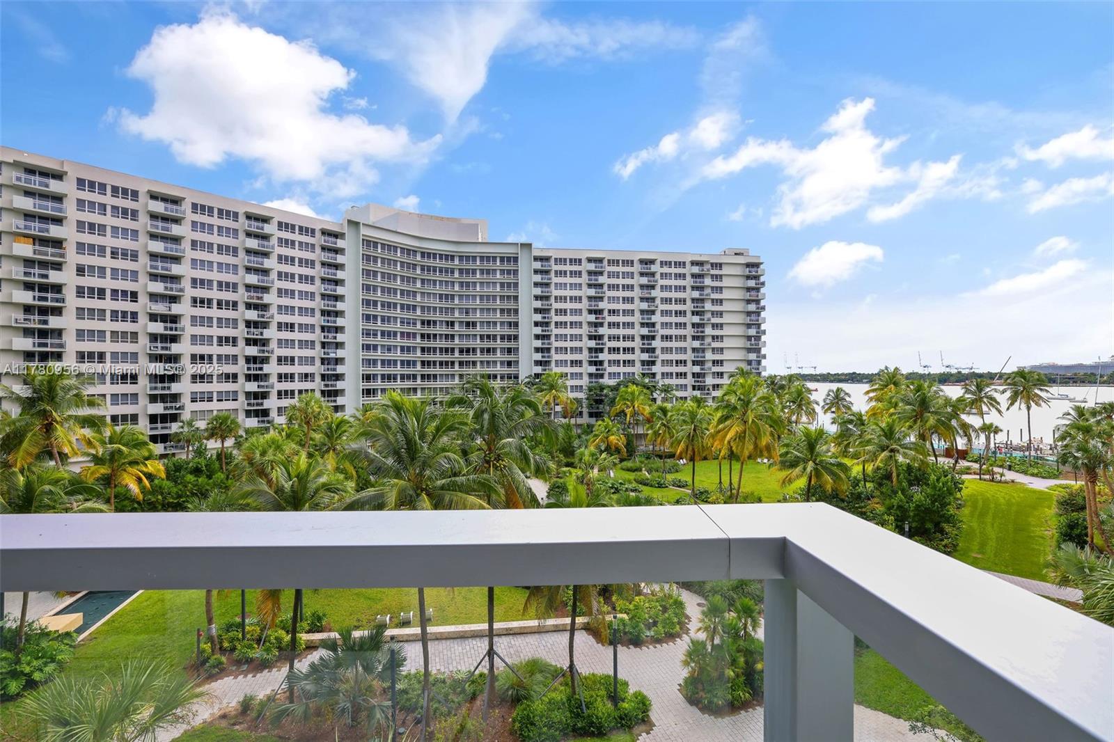 Rental Property at 1500 Bay Rd N-1224, Miami Beach, Miami-Dade County, Florida - Bedrooms: 1 
Bathrooms: 1  - $3,748 MO.