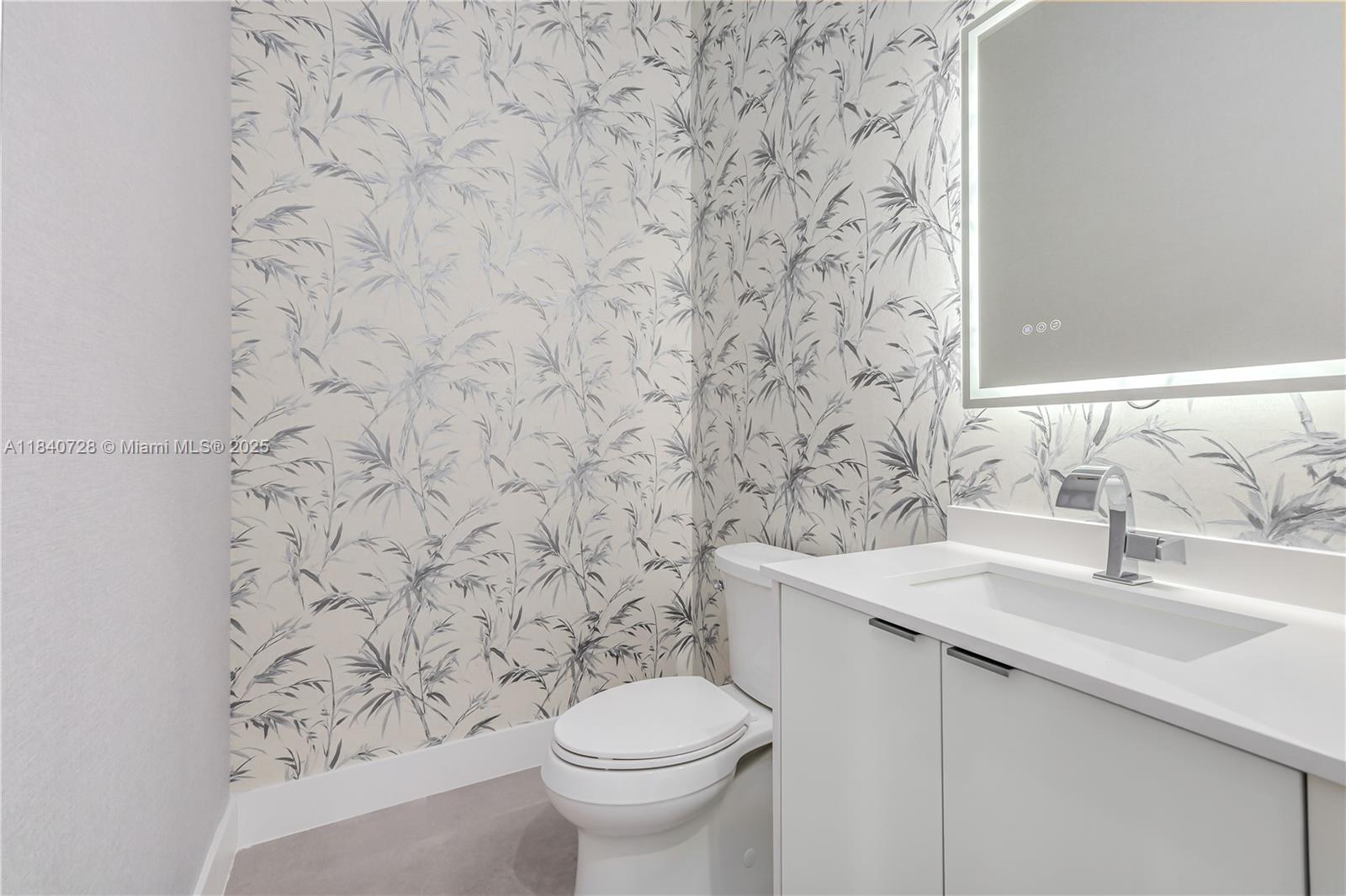 PRIORS 1ST ADDN TO BISCAY - Residential