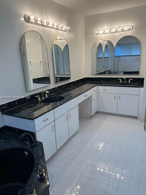 JACARANDA LAKES SECTION E - Residential Lease
