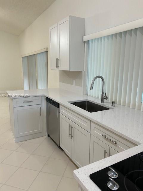 JACARANDA LAKES SECTION E - Residential Lease