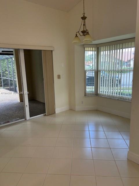 JACARANDA LAKES SECTION E - Residential Lease