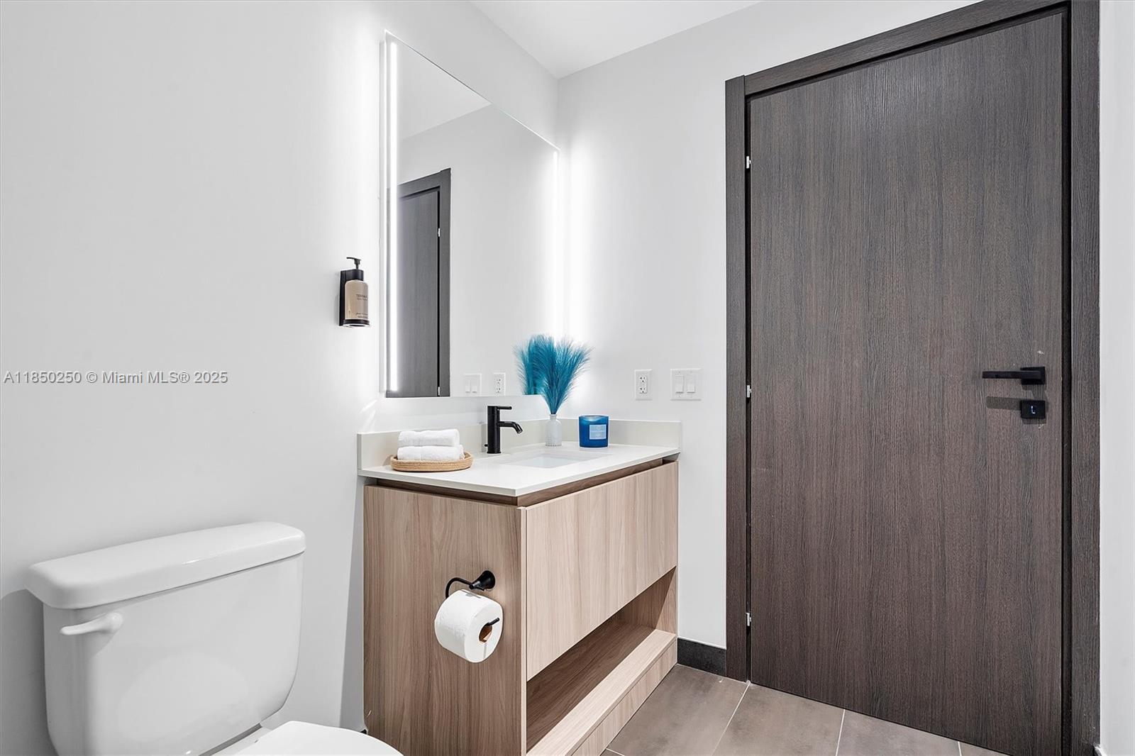 MAP OF MIAMI DADE CO. FL. - Residential Lease