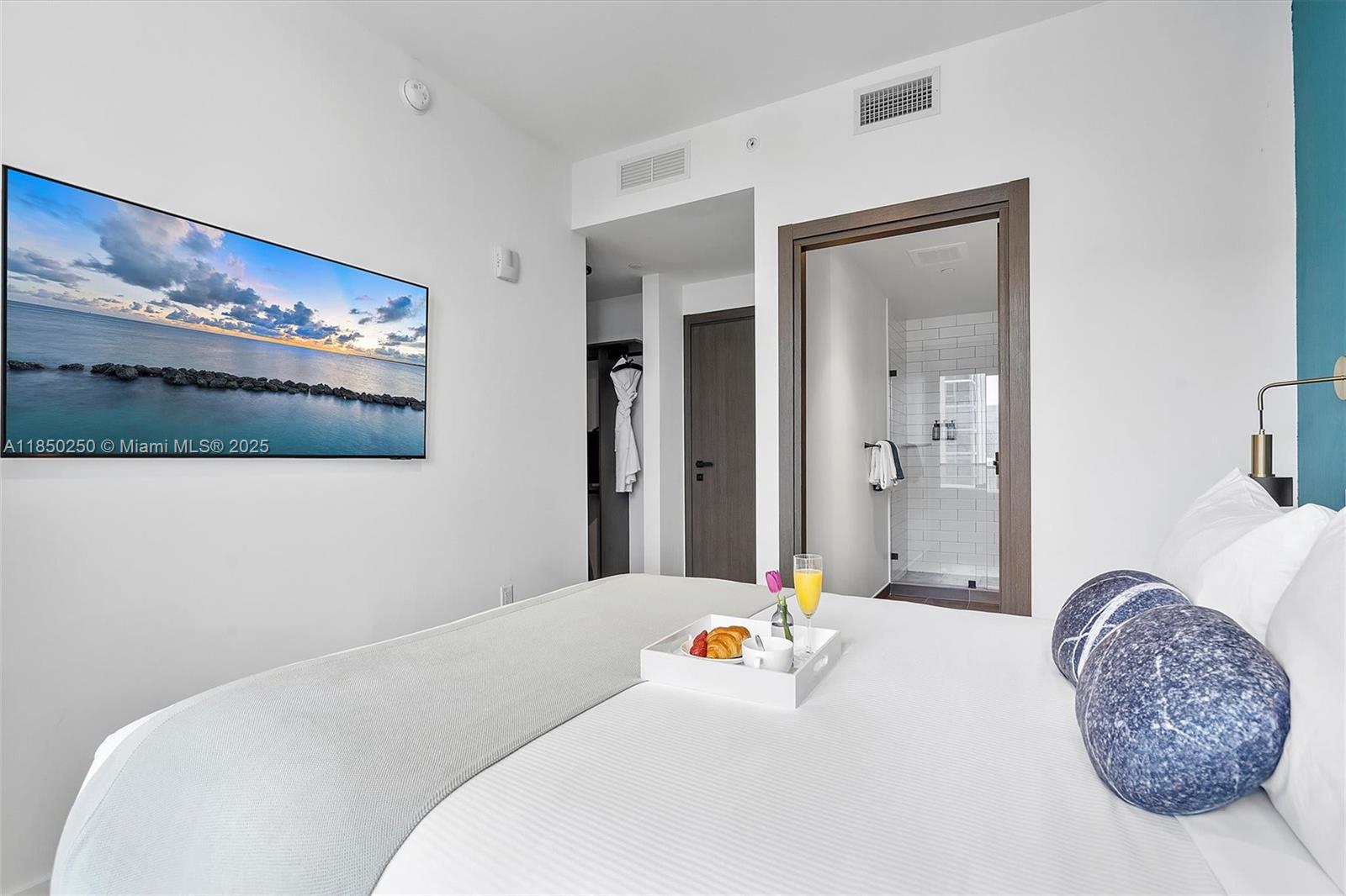 MAP OF MIAMI DADE CO. FL. - Residential Lease