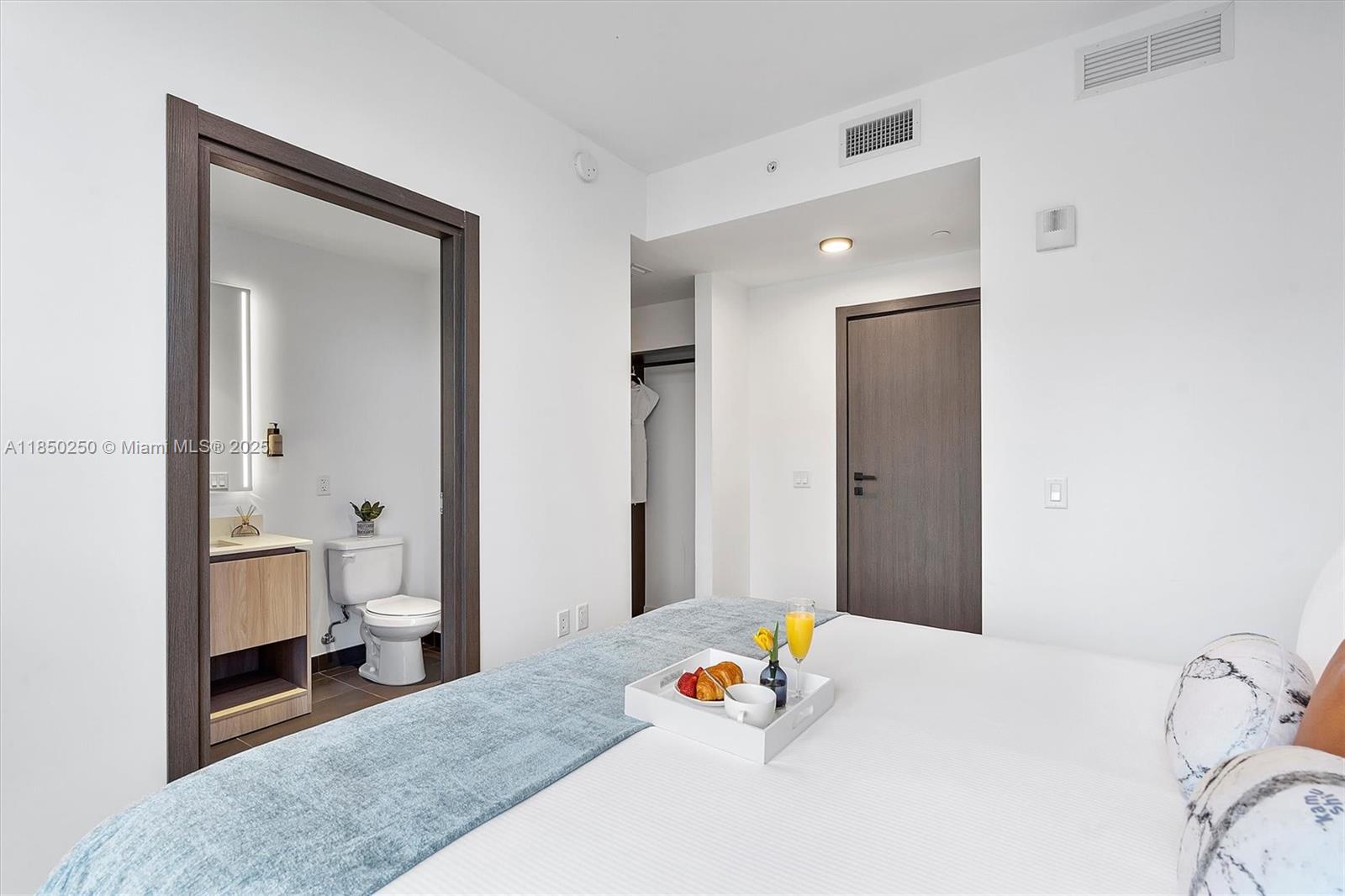 MAP OF MIAMI DADE CO. FL. - Residential Lease