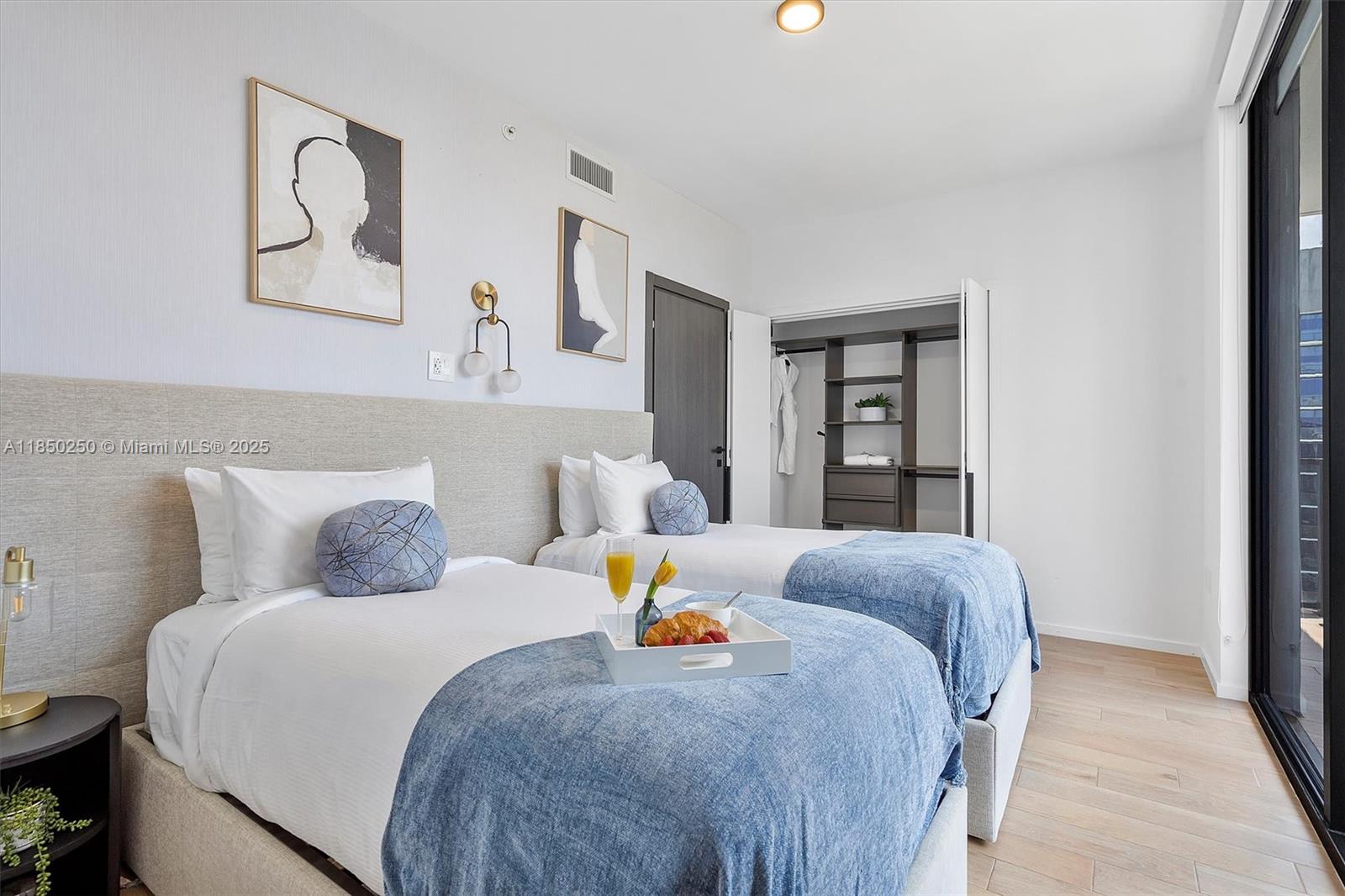 MAP OF MIAMI DADE CO. FL. - Residential Lease