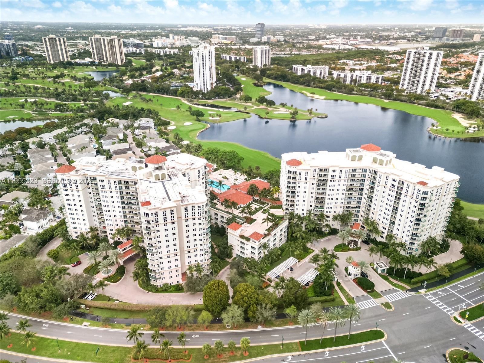 TURNBERRY VILLAGE SO TOWE - Residential