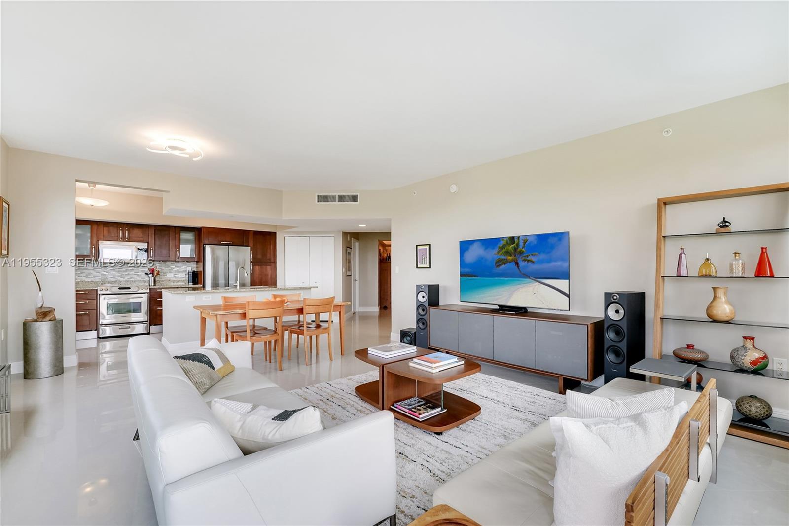 TURNBERRY VILLAGE SO TOWE - Residential