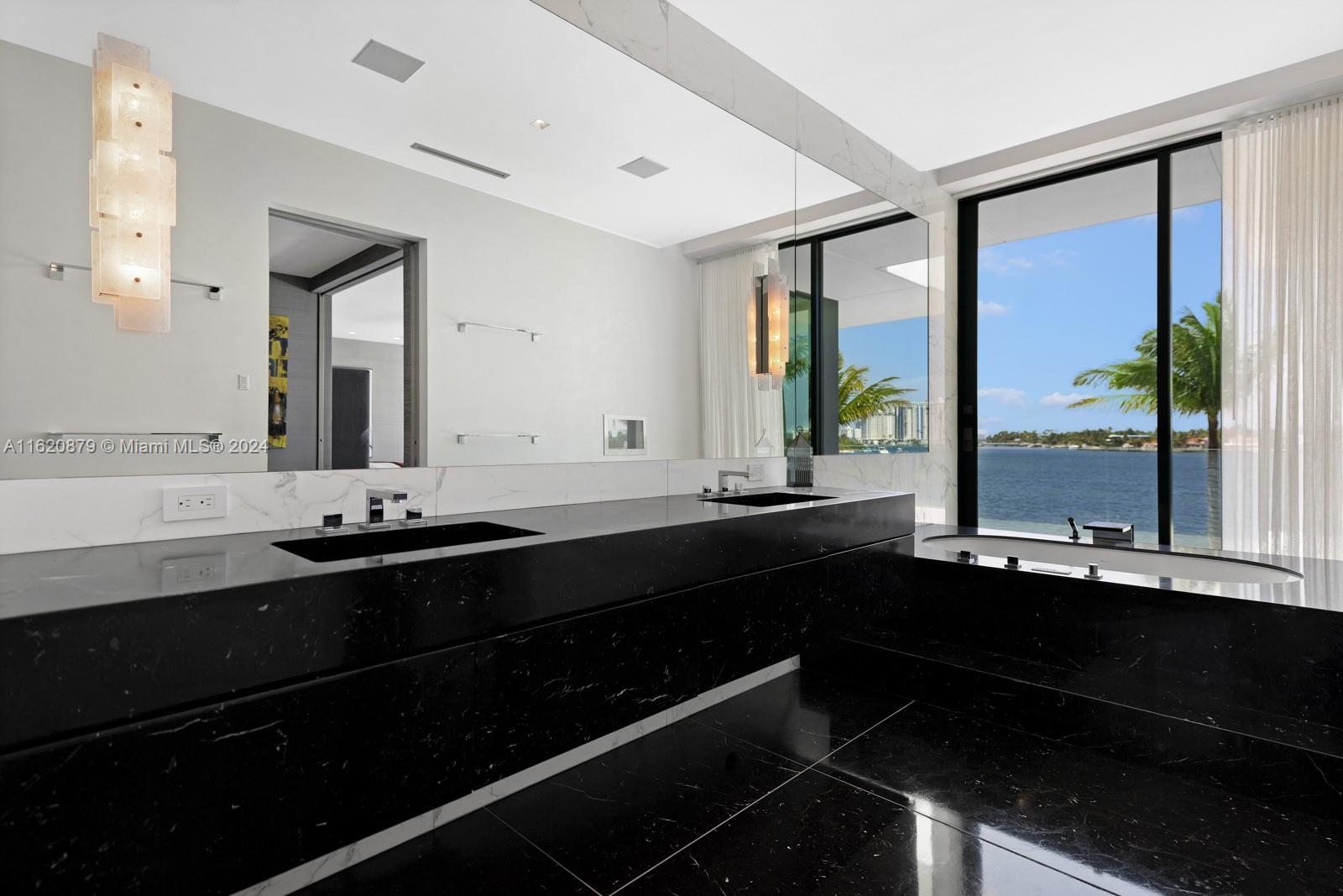 HIBISCUS ISLAND - Residential