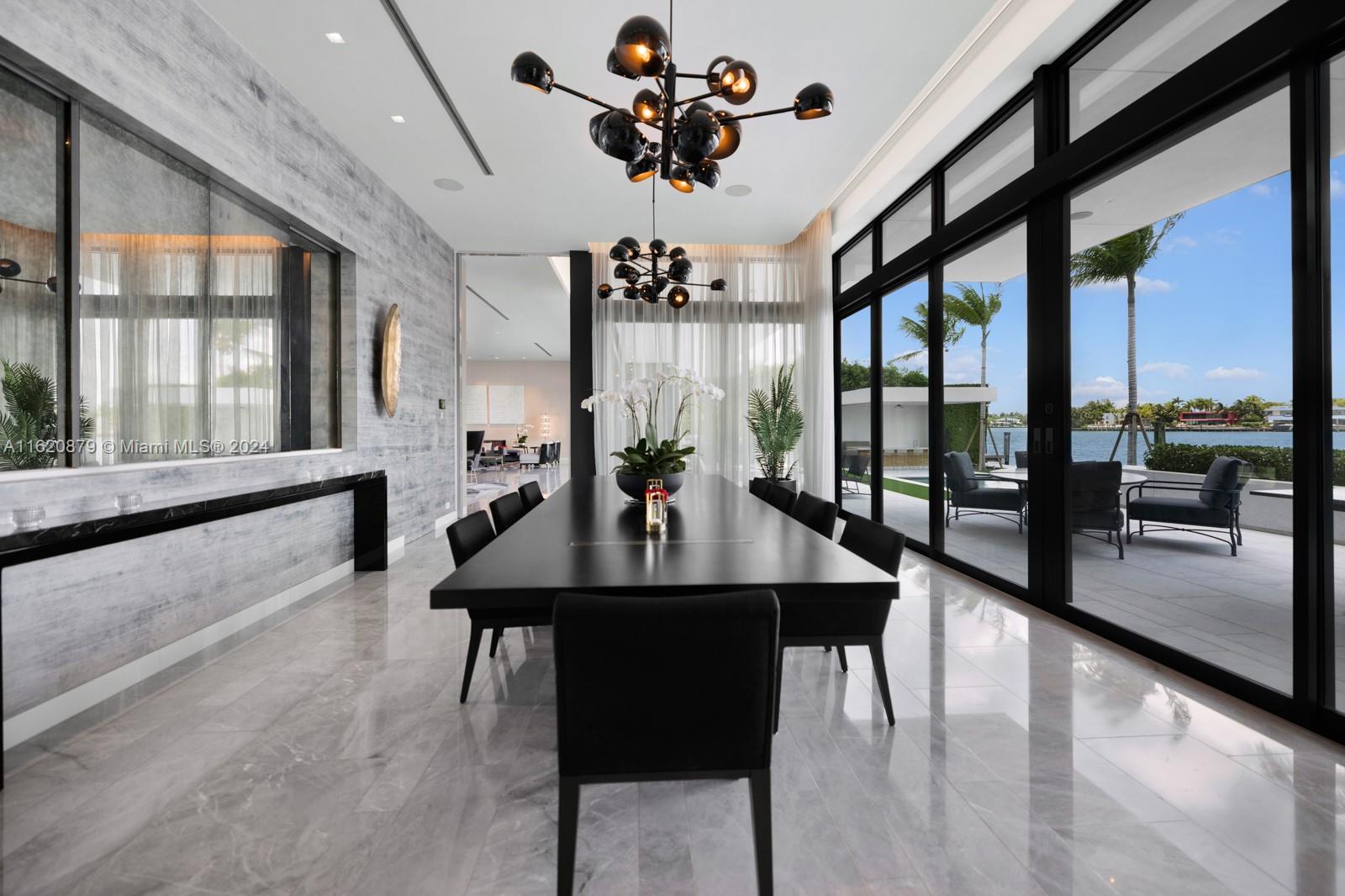 HIBISCUS ISLAND - Residential