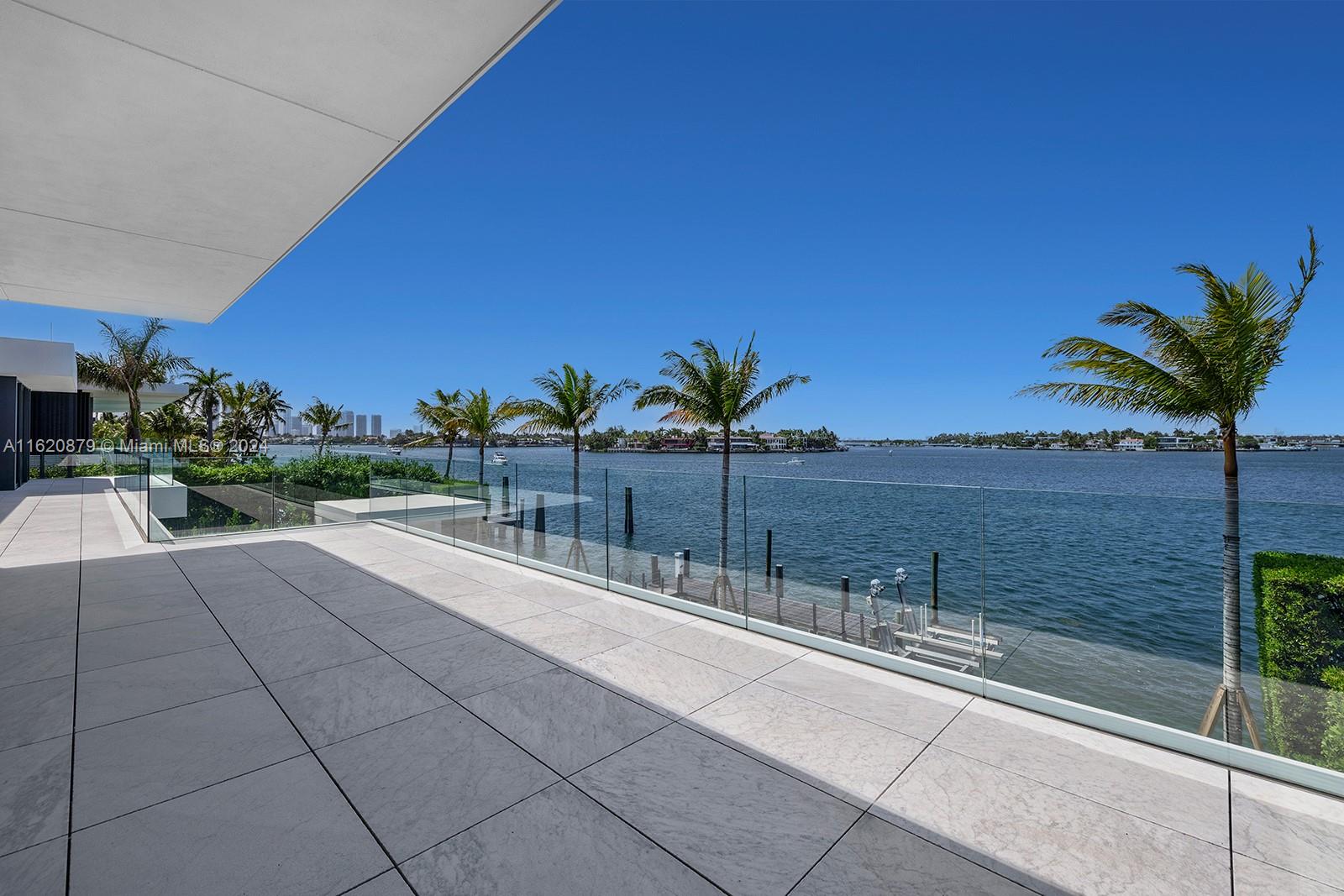 HIBISCUS ISLAND - Residential