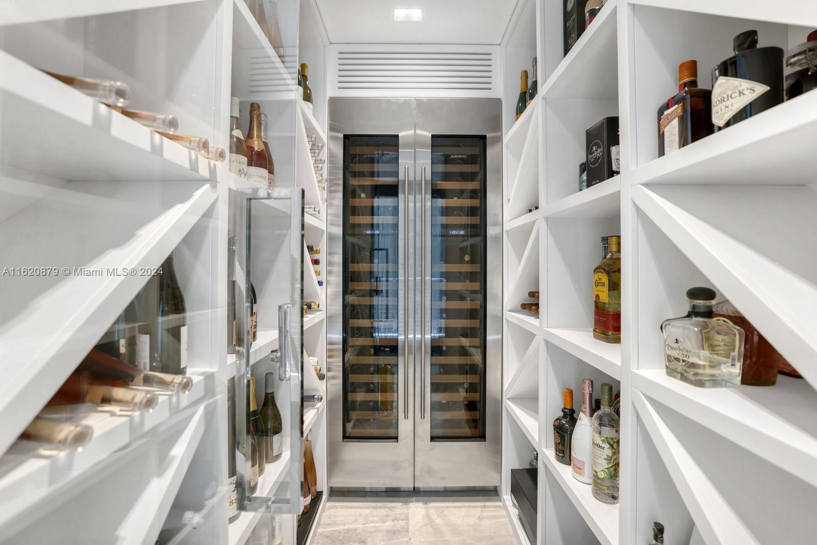 HIBISCUS ISLAND - Residential