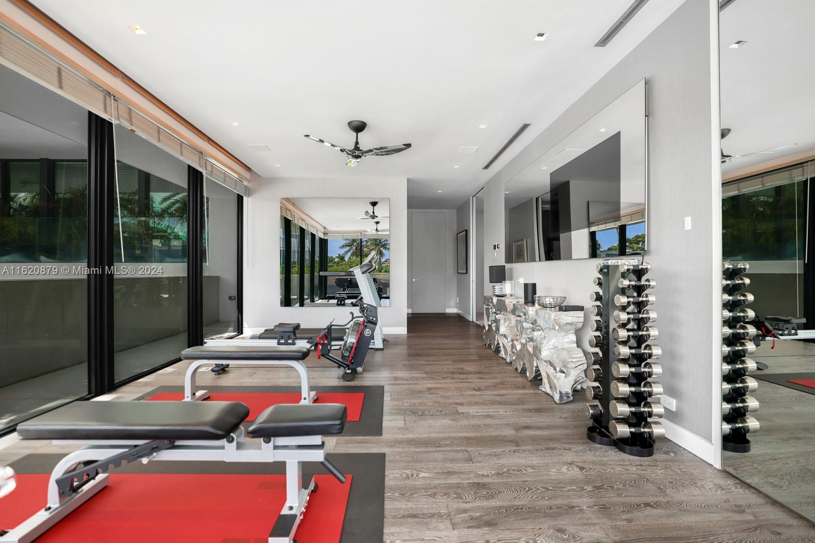 HIBISCUS ISLAND - Residential