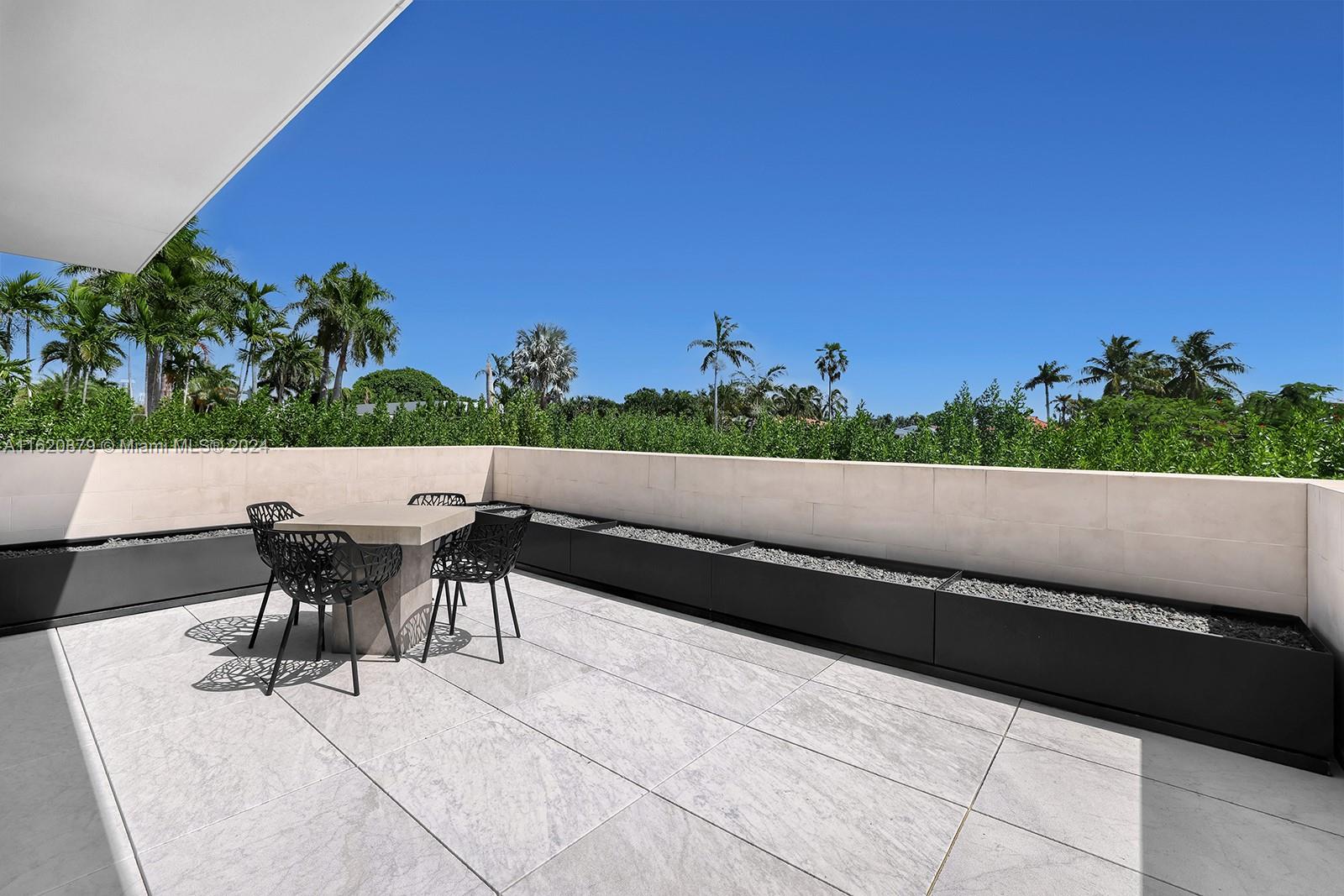 HIBISCUS ISLAND - Residential