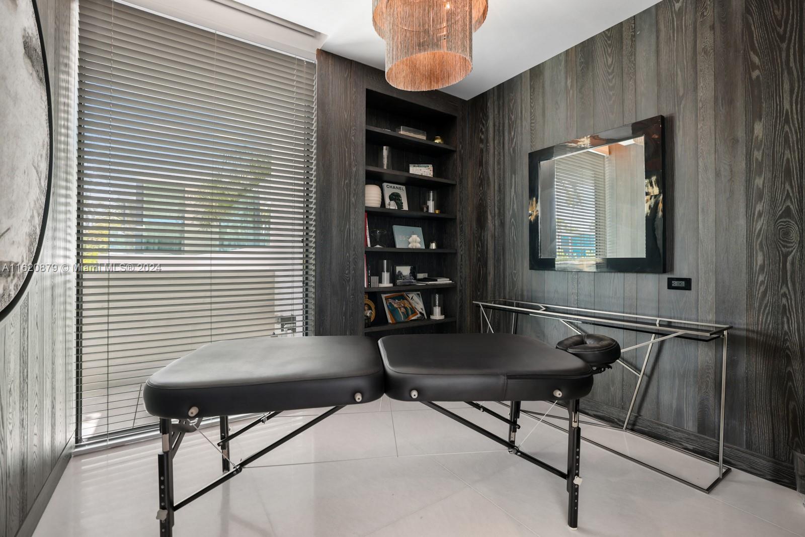 HIBISCUS ISLAND - Residential