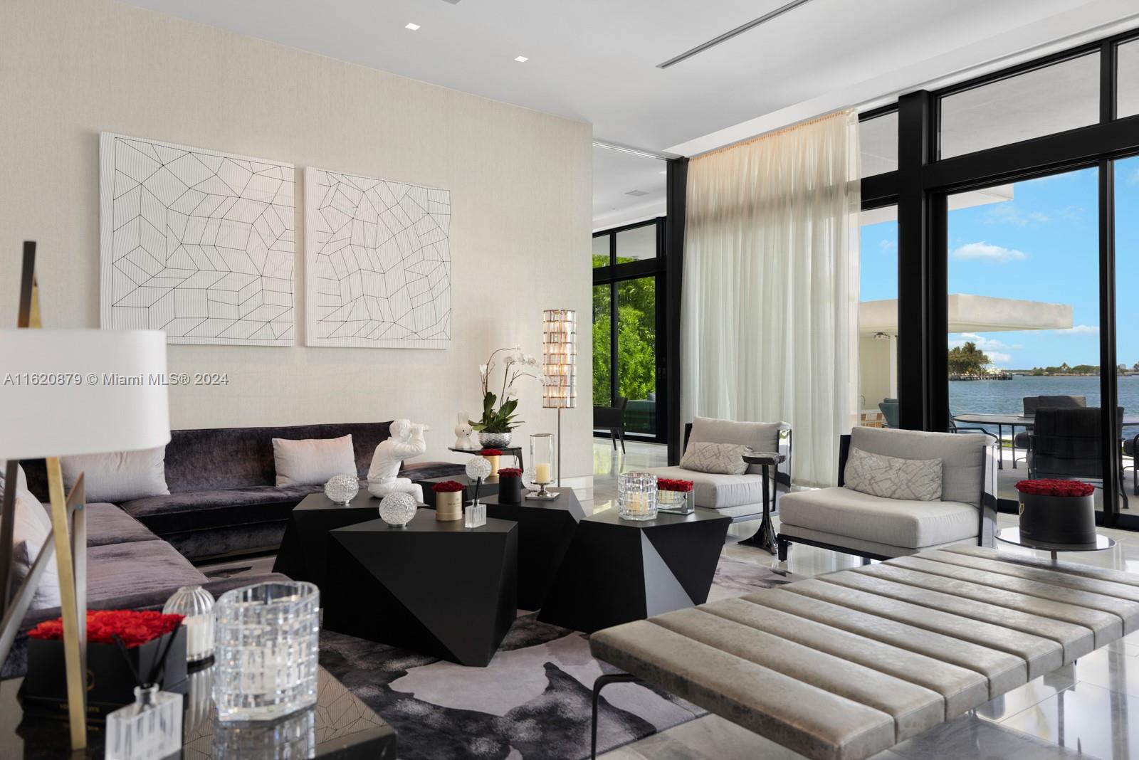 HIBISCUS ISLAND - Residential