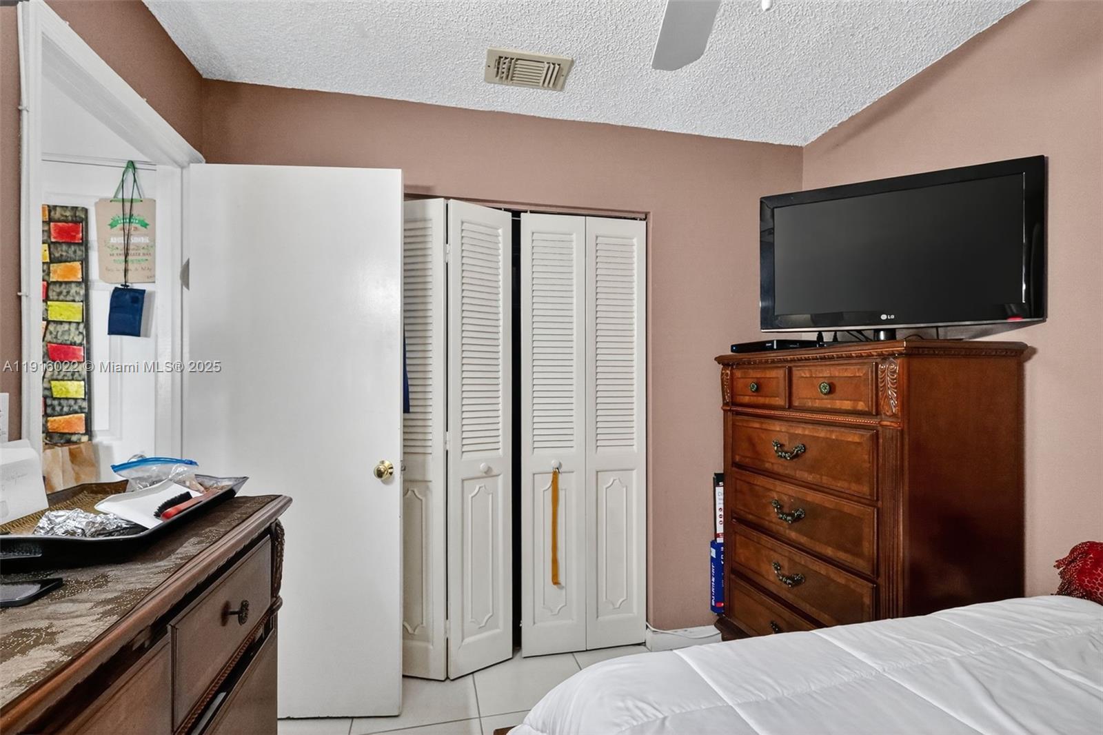 LAKES OF ACADIA UNIT 6 - Residential