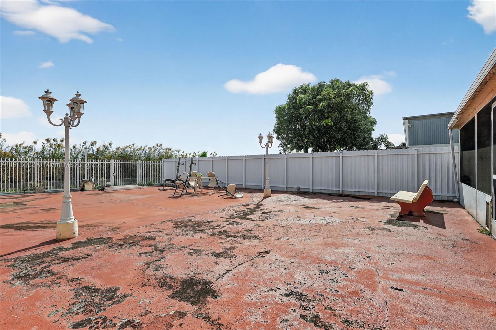 LAKES OF ACADIA UNIT 6 - Residential