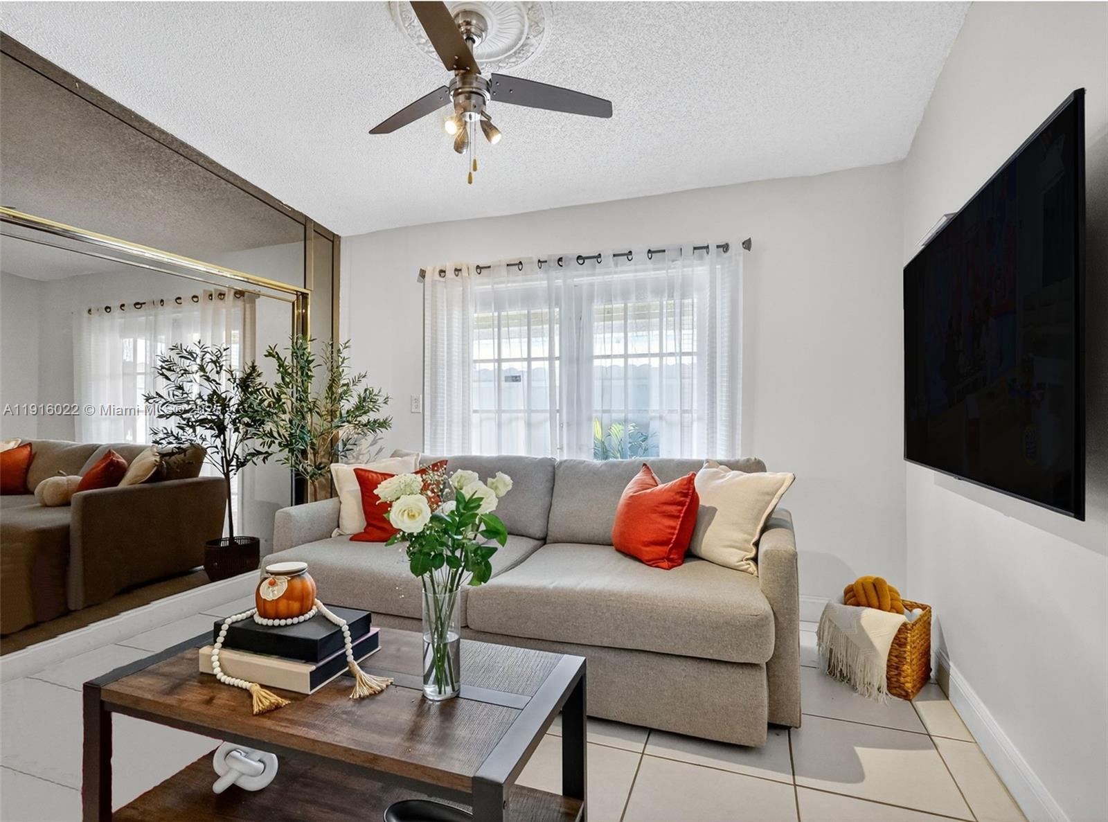 LAKES OF ACADIA UNIT 6 - Residential