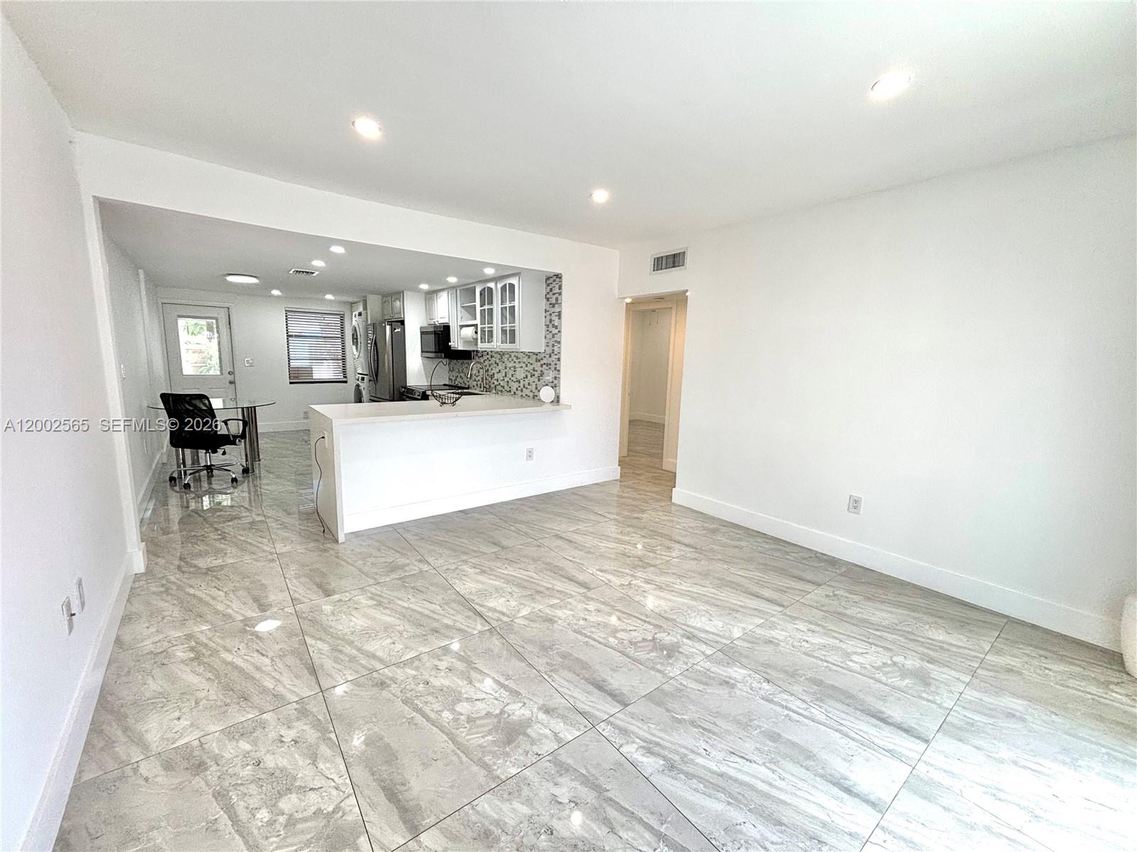 OLETA TERR - Residential Lease