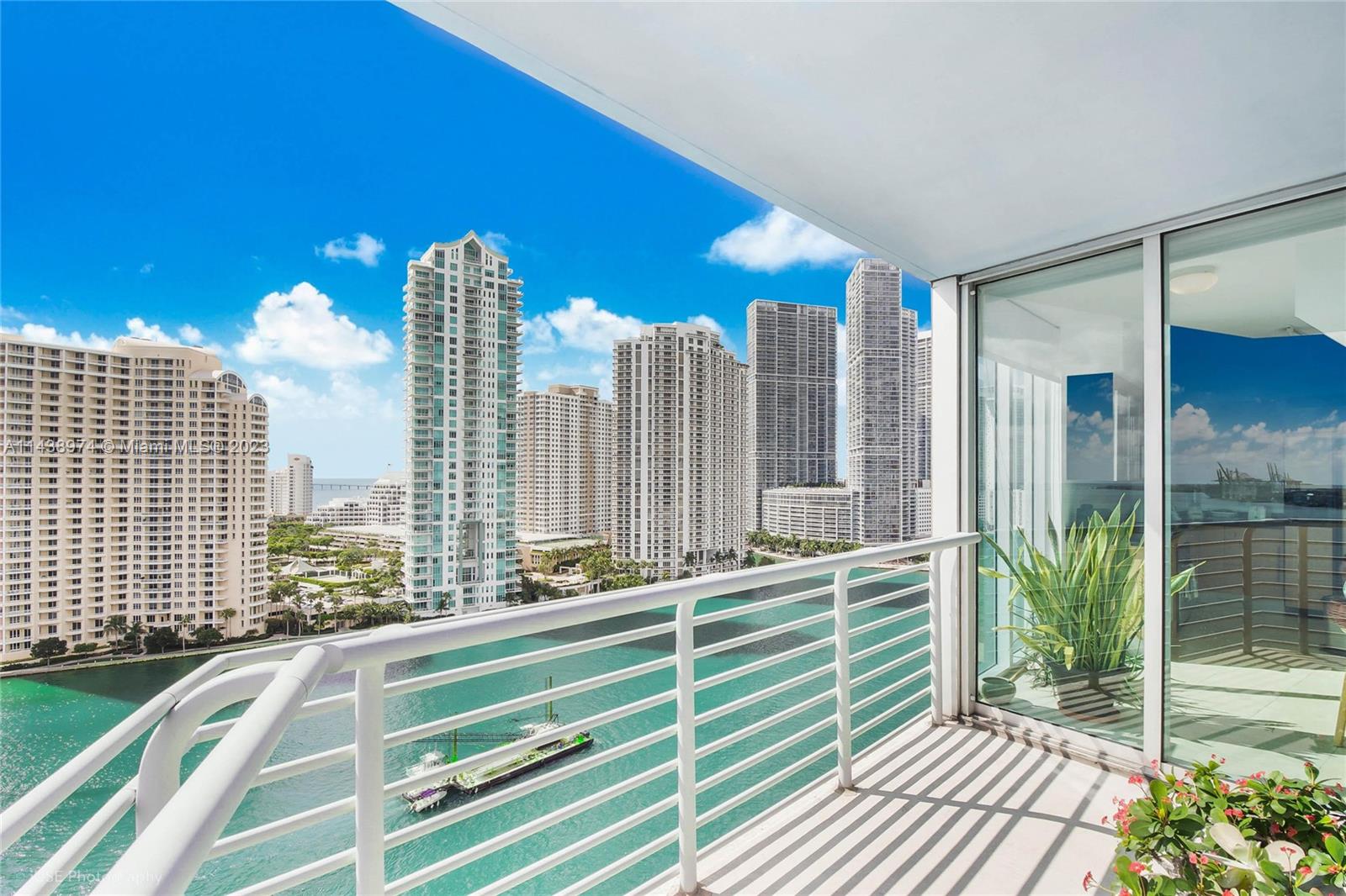 Property for Sale at 335 S Biscayne Blvd 1909, Miami, Broward County, Florida - Bedrooms: 3 
Bathrooms: 2  - $1,250,000