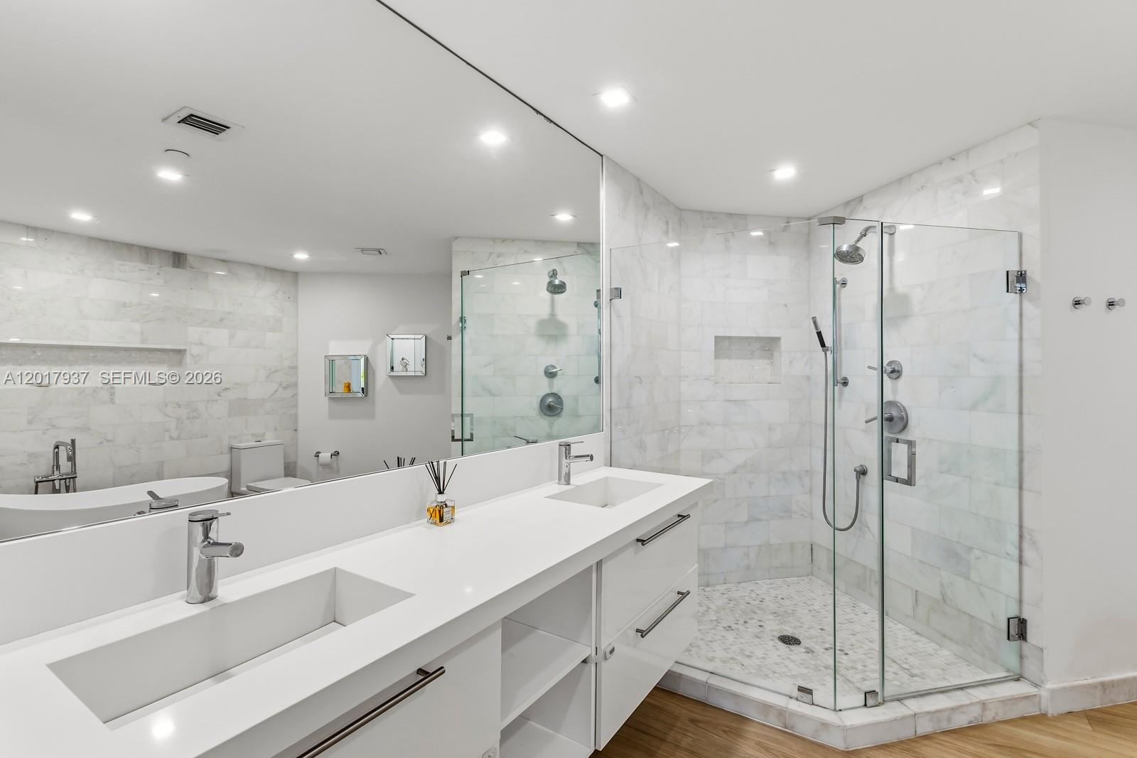 ONE TEQUESTA POINT CONDO - Residential