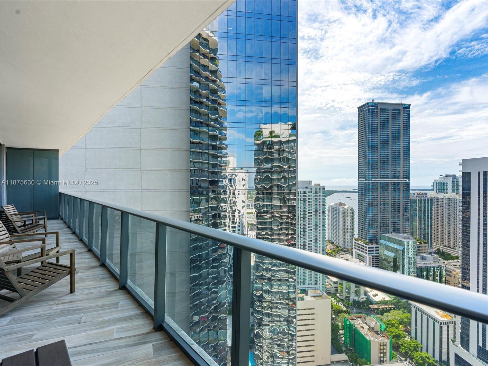 801 SMA RESIDENCES CONDO - Residential