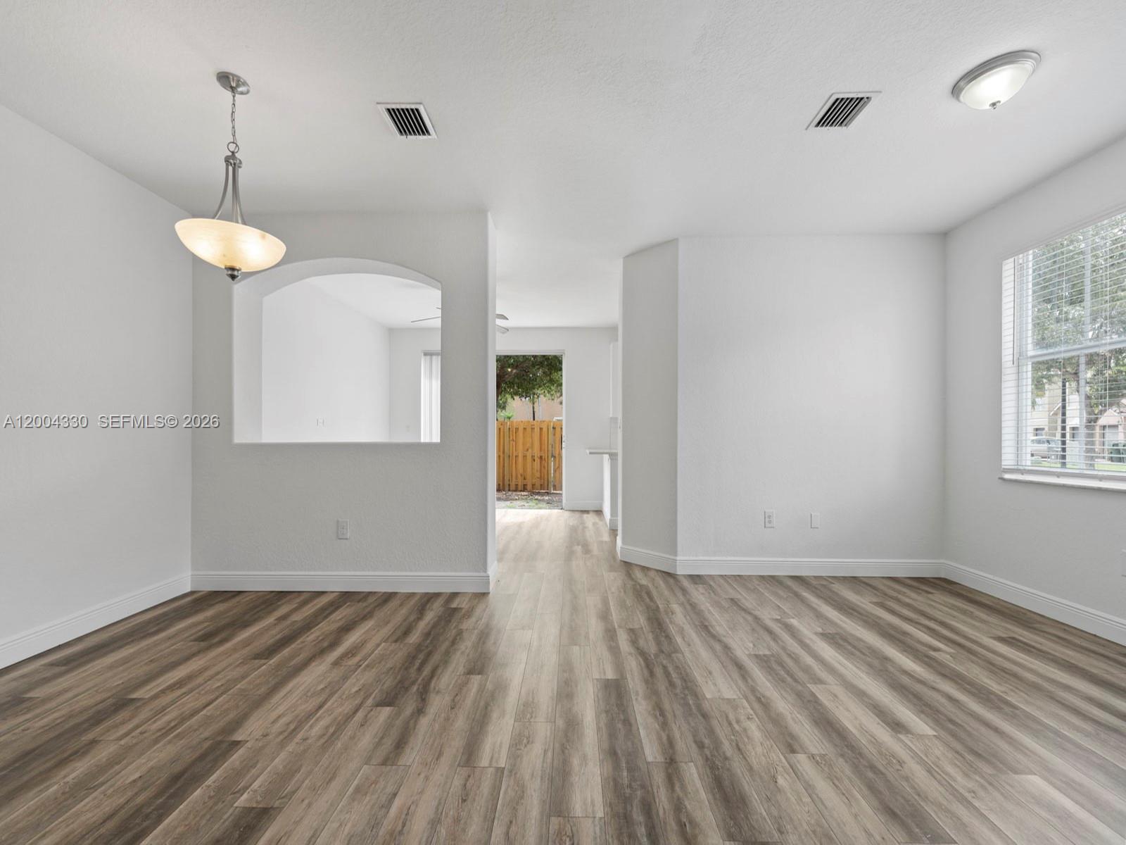 KEYS GARDEN - Residential