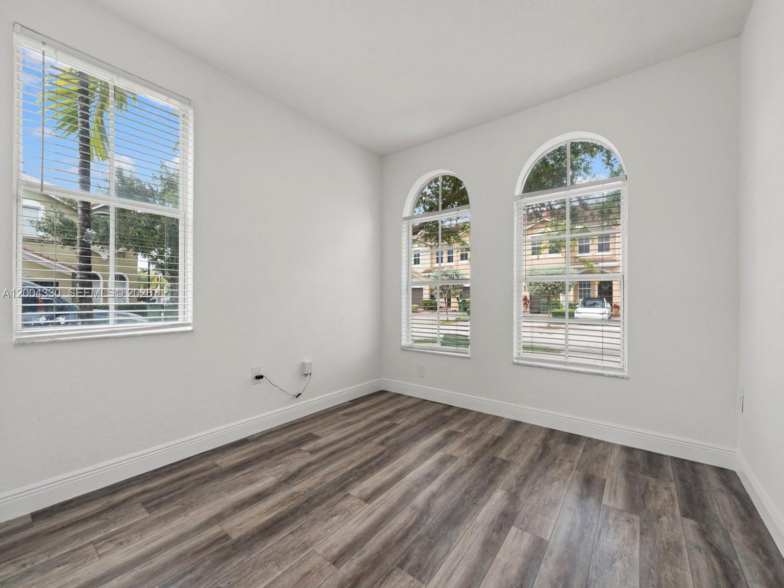 KEYS GARDEN - Residential