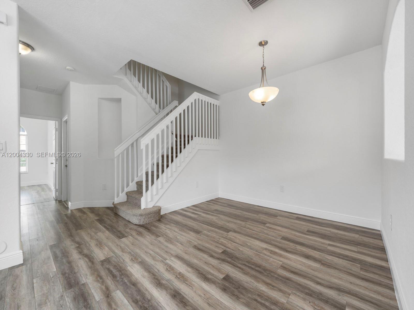 KEYS GARDEN - Residential