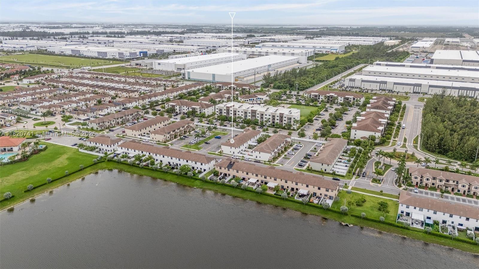 AQUABELLA NORTH - Residential