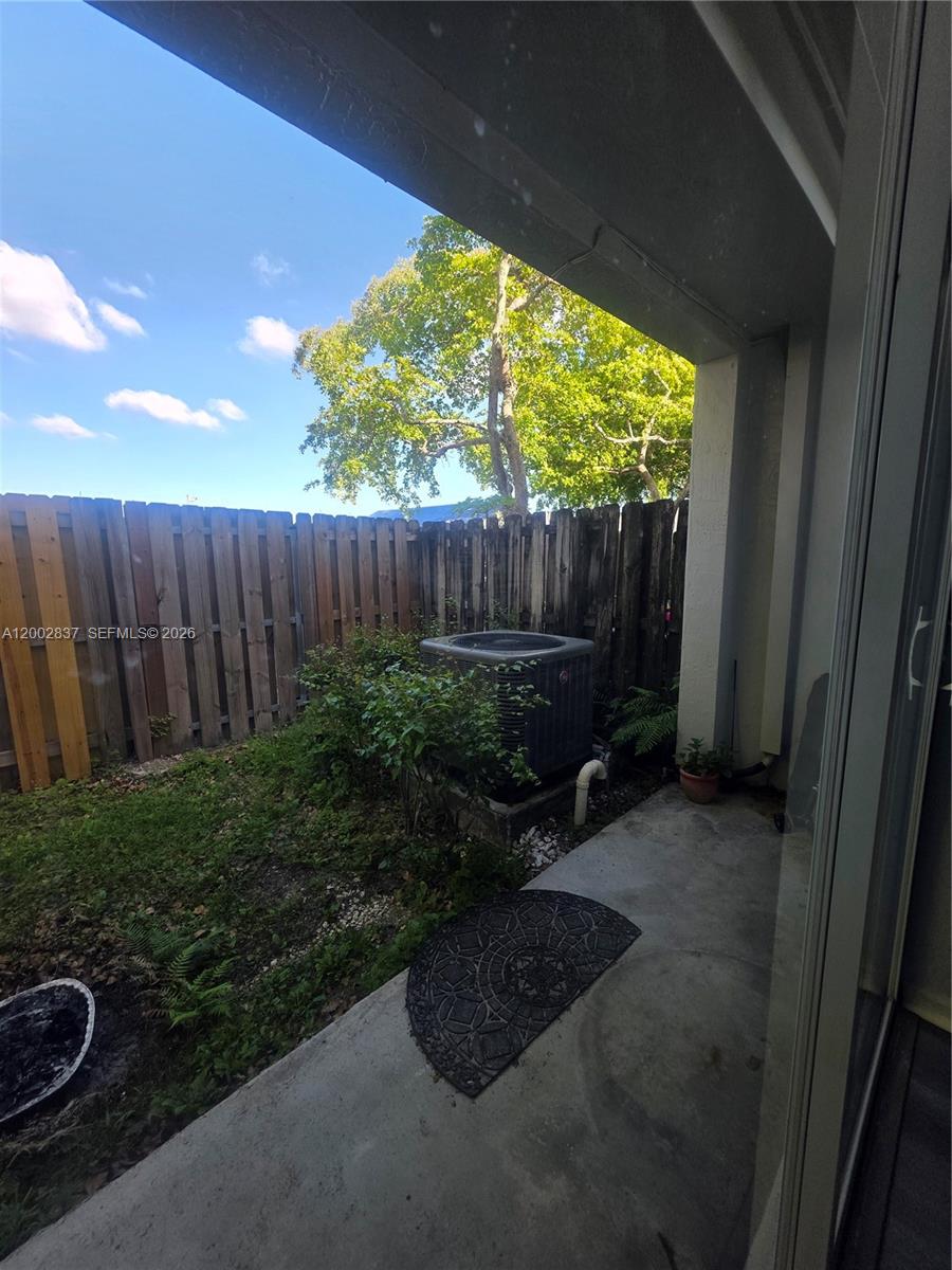 BONITA VILLAS CONDO - Residential Lease