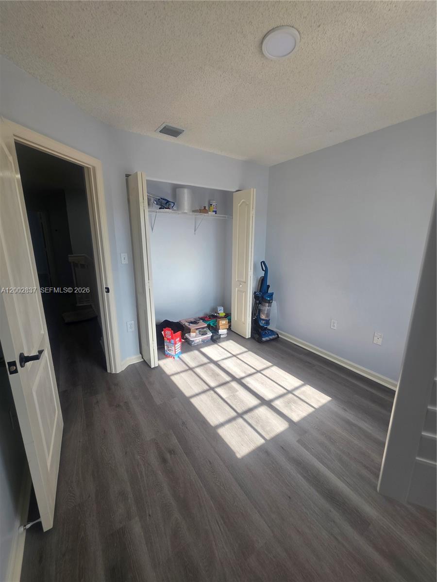 BONITA VILLAS CONDO - Residential Lease