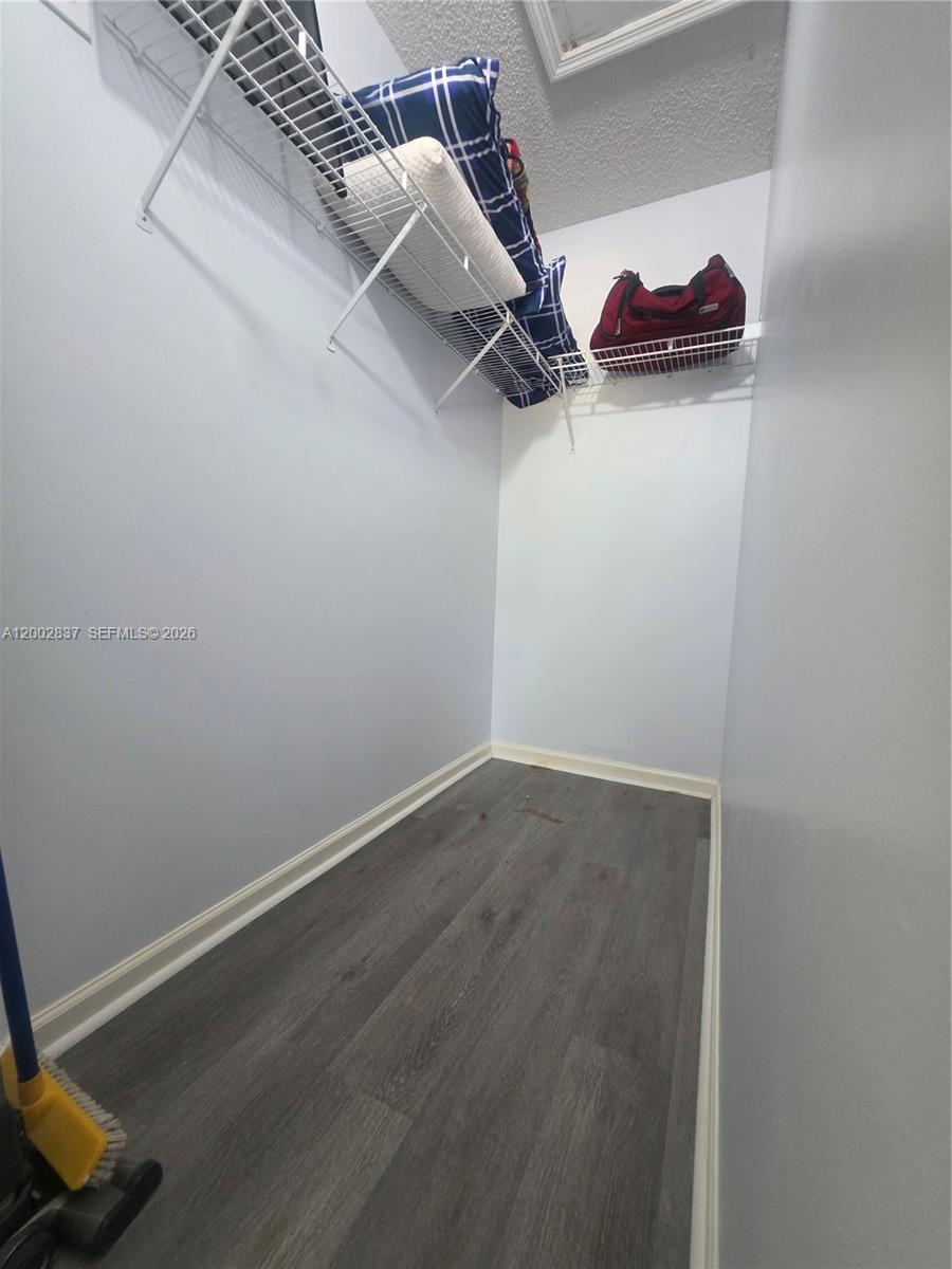 BONITA VILLAS CONDO - Residential Lease