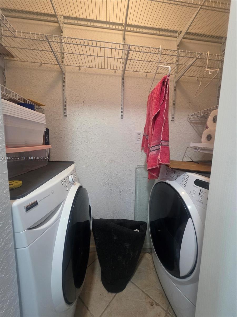 BONITA VILLAS CONDO - Residential Lease