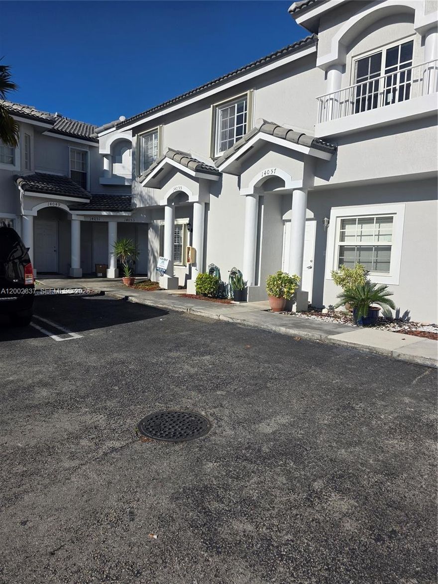 Beautiful 2-story townhouse in the desirable Bonita Village community in Kendall. This 3-bedroom, 2.5-bathroom home features easy-to-maintain tile on the first floor and laminate flooring on the second. The unit includes a convenient indoor laundry room and two dedicated parking spaces. Perfectly located with quick access to the Florida Turnpike and just minutes away from Zoo Miami (Metro Zoo), shopping, and dining. Move-in ready and easy to show. Allowed (Pet-friendly) On Lockbox.