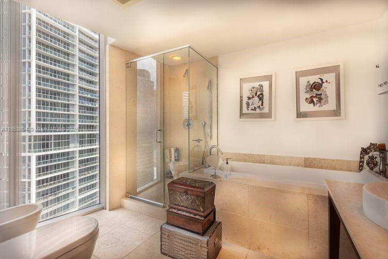 ICON BRICKELL NO TWO - Residential Lease