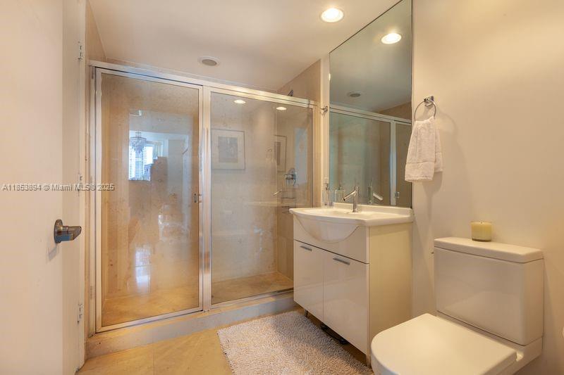 ICON BRICKELL NO TWO - Residential Lease