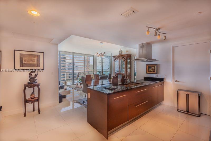 495 Brickell Ave 2911