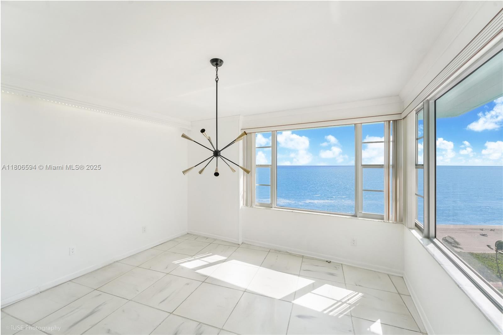 5255 Collins Ave 14D