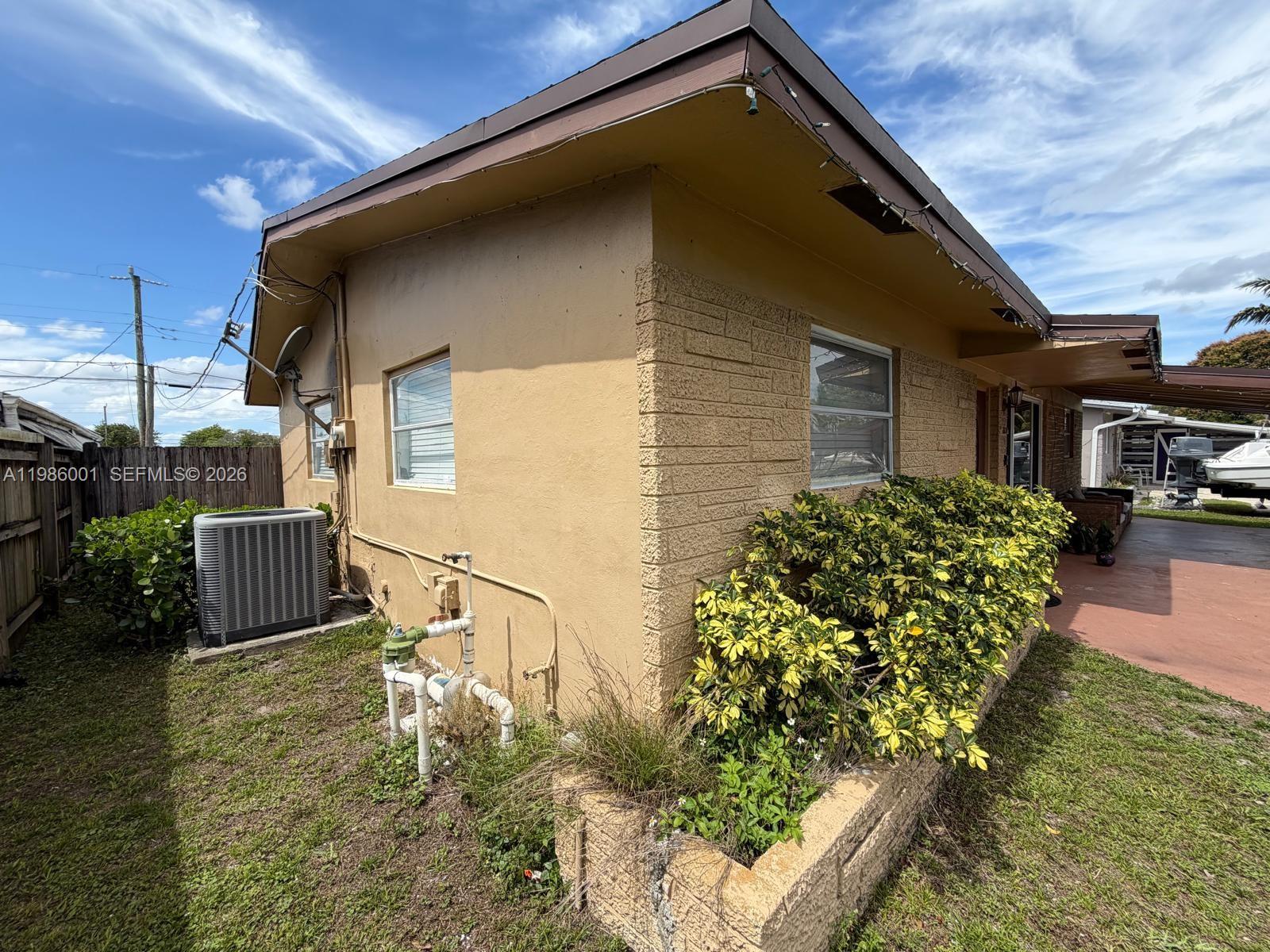 FLORAL HEIGHTS 1ST ADD - Residential