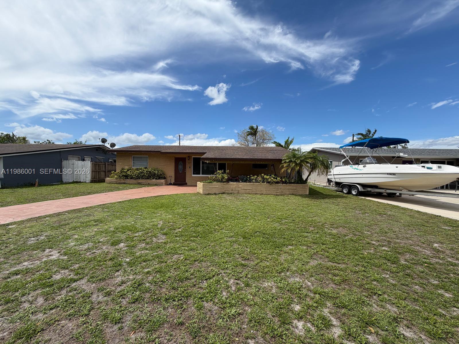 FLORAL HEIGHTS 1ST ADD - Residential