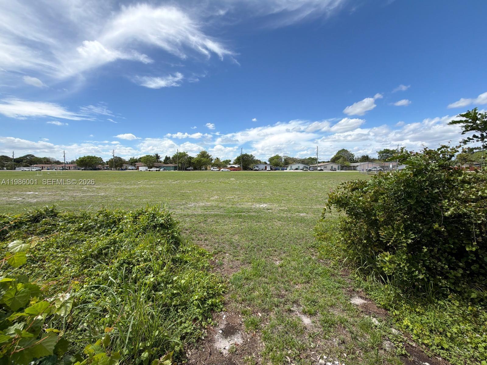 FLORAL HEIGHTS 1ST ADD - Residential