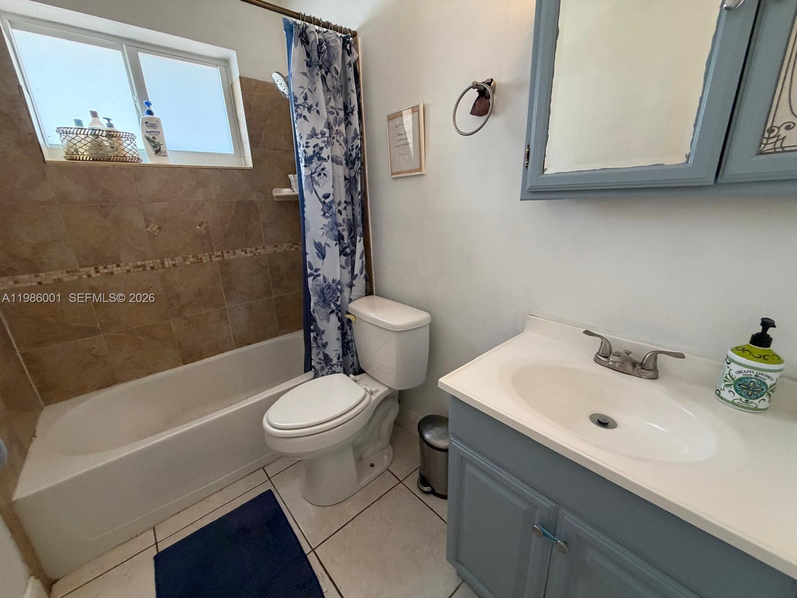 FLORAL HEIGHTS 1ST ADD - Residential