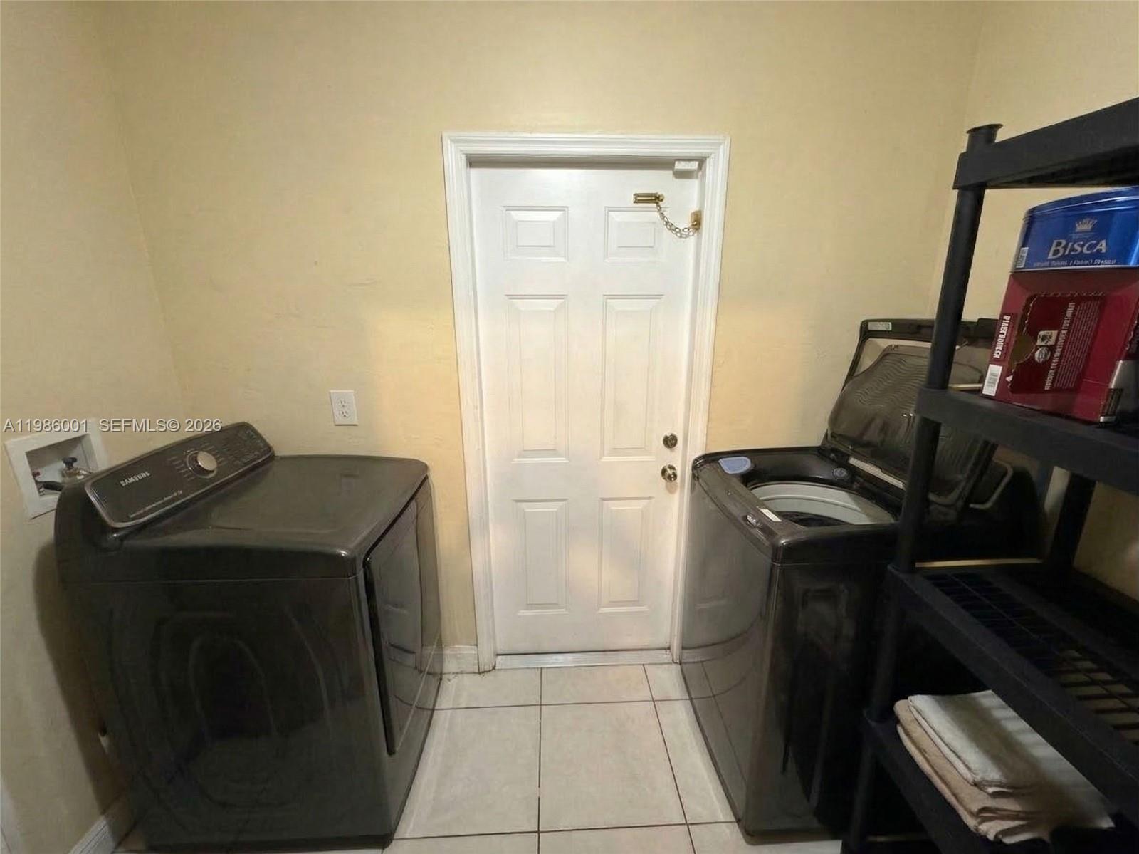 FLORAL HEIGHTS 1ST ADD - Residential