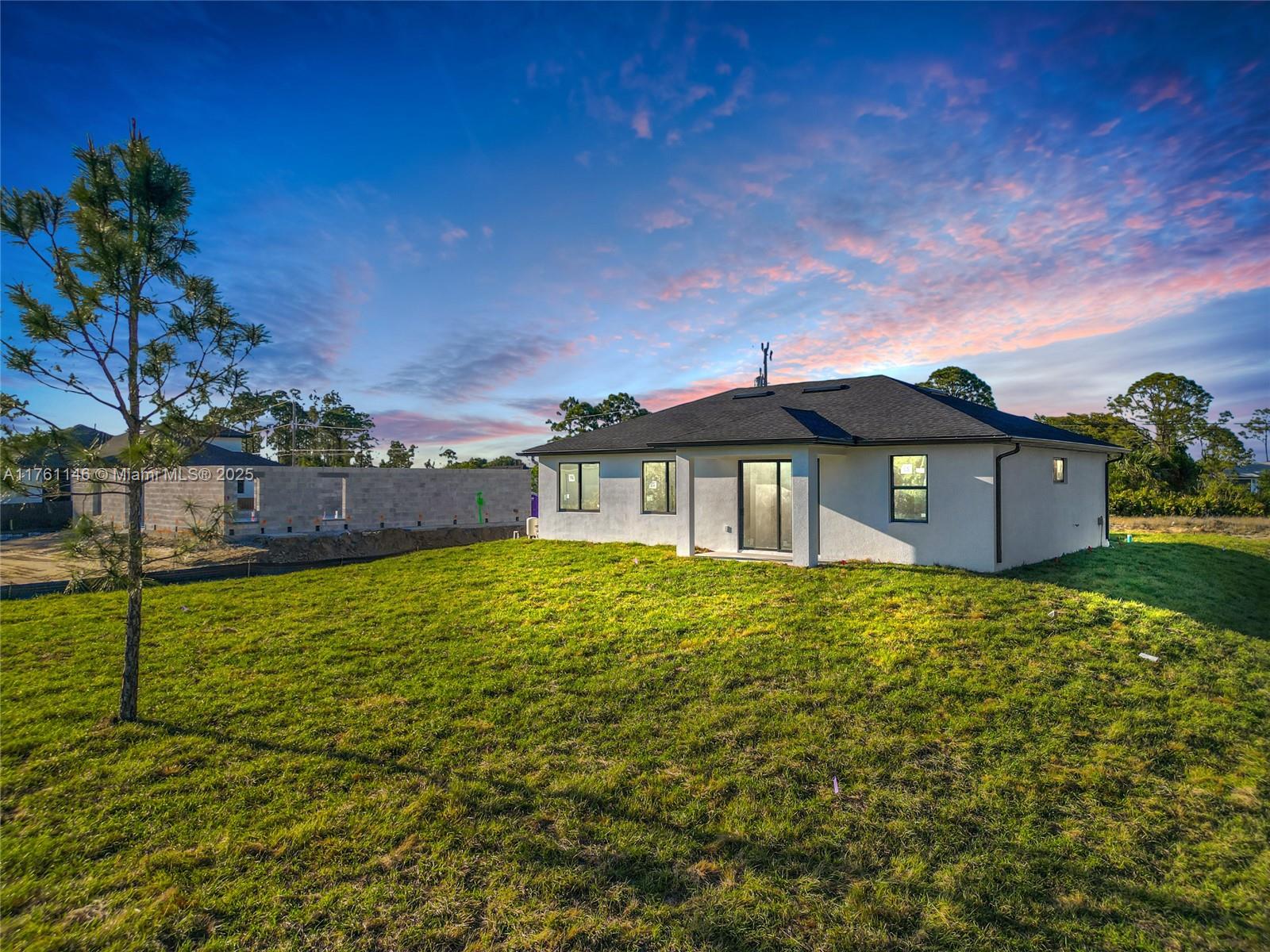 LEHIGH ACRES - Residential