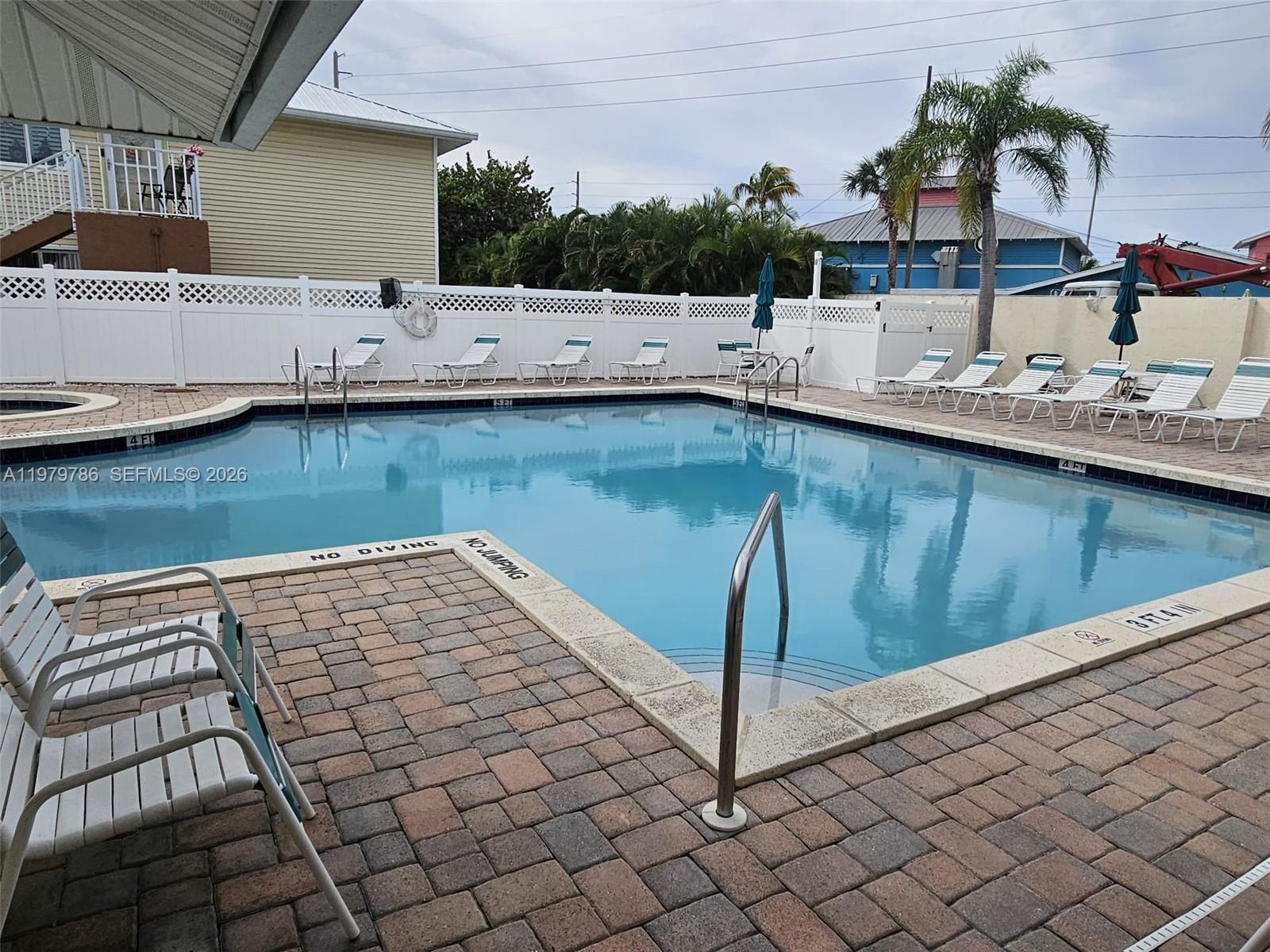 THE FOUNTAINS OF ST LUCIE - Residential Lease