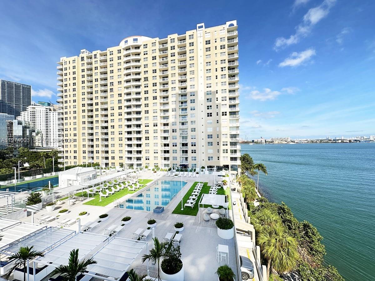 ISOLA CONDO - Residential Lease