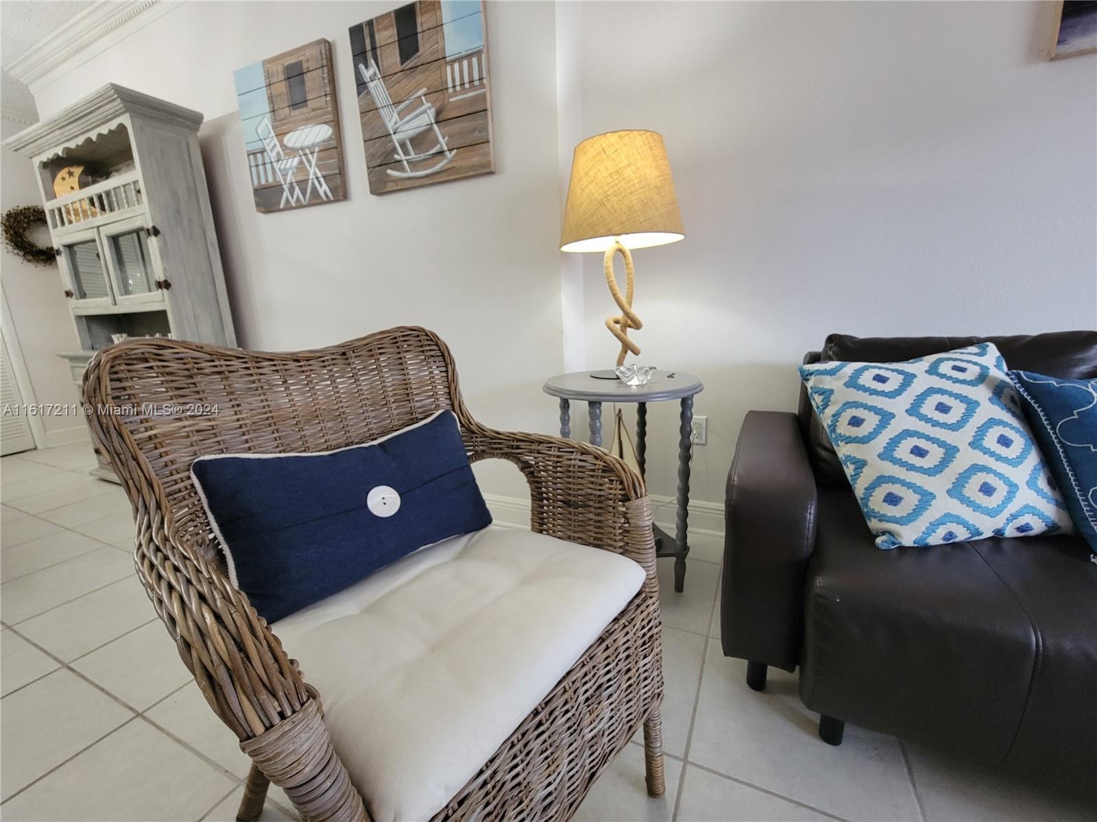 HEMISPHERES CONDO - Residential Lease