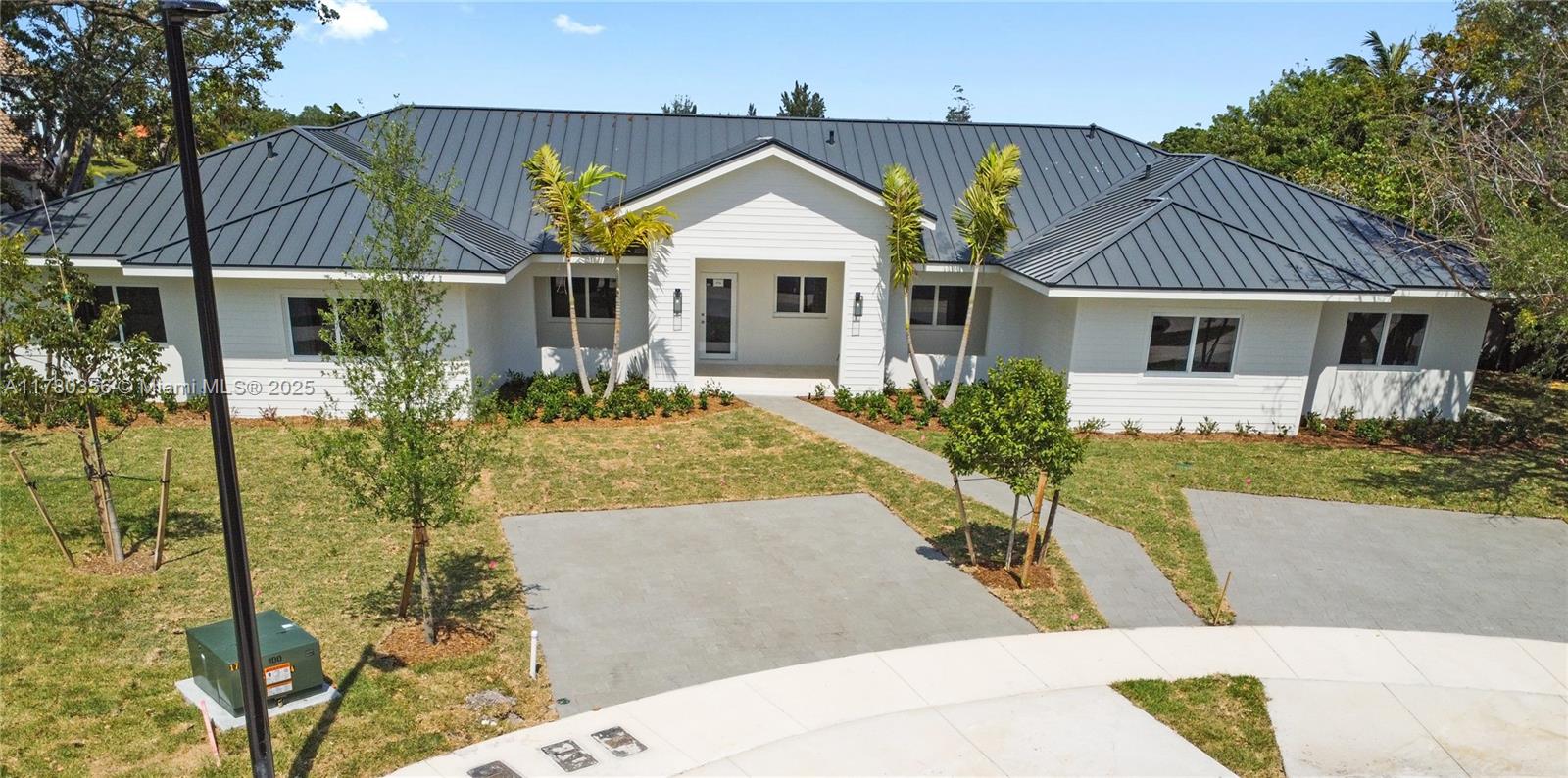 Rental Property at 4774 Sw 87 Ct 4774, Miami, Broward County, Florida - Bedrooms: 3 
Bathrooms: 2  - $3,800 MO.